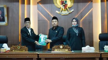 Dewan Perwakilan Rakyat Daerah Kabupaten Batang Hari Gelar Paripurna Penyampaian Nota Pengantar LKPJ Bupati T.A 2025