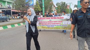 KANTOR BPN BATANG HARI DI GRUDUK RATUSAN WARGA MALAPARI
